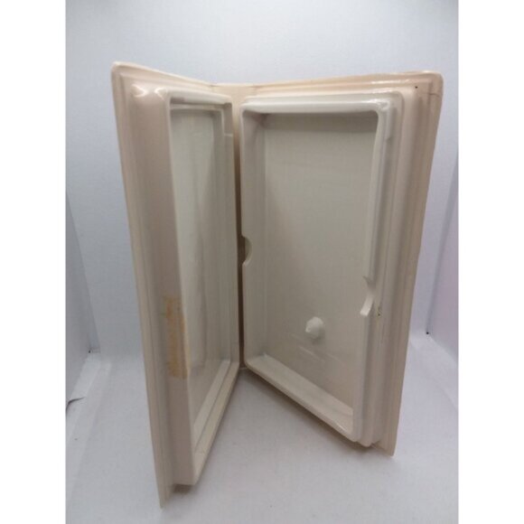 Walt Disney Dumbo Black Diamond VHS Tape Clamshell 1st Press Rare Pink Spine - Picture 8 of 11